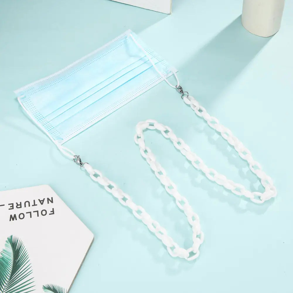 Blaue OP-Maske mit weißem Kettenhalsband für Brille, modisches Brillenkette Halskette