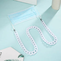 Surgical Maske mit weißen Kettenhalskette für Brille, stilvoller Schutzaccessoire