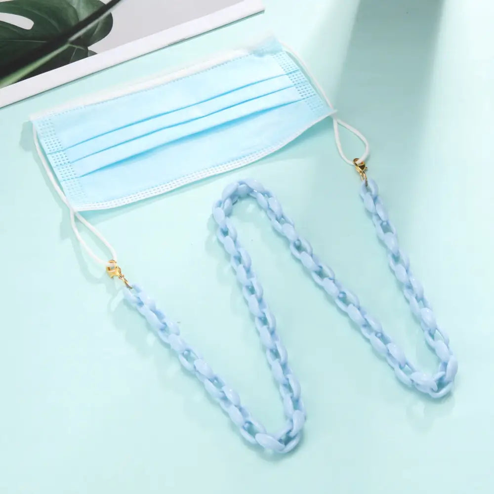 Hellblaue Gesichtsmaske mit passender Kette, Produkt Brillenkette Halskette halter für Brillen