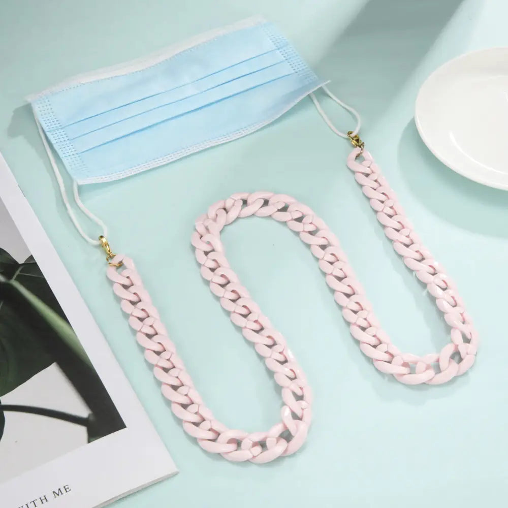 Hellrosa Maskenkette und Brillenkette Halter für Brillen auf Produktanzeige