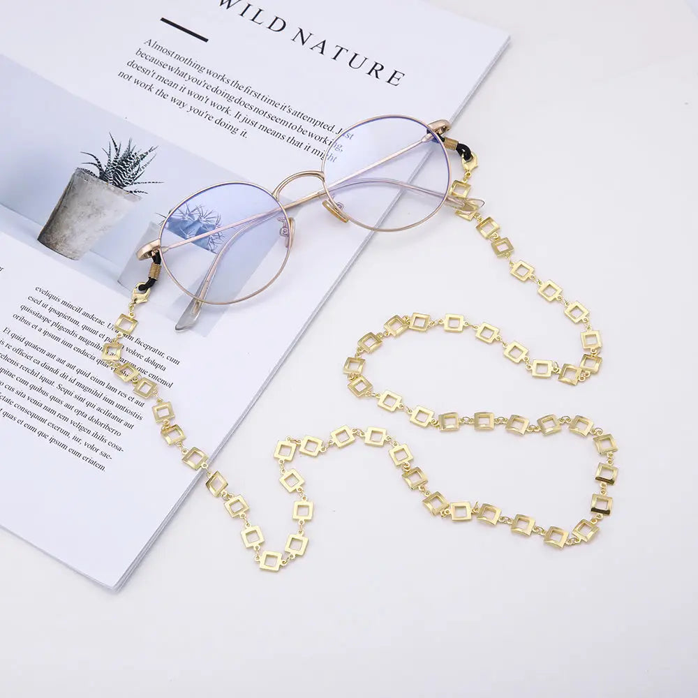 Goldrahmenbrille mit quadratischer Kette als Brillenkette Halter für Brillen