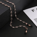 Rose Gold Brillenkette mit Kristallakzenten für stilvollen Trageschutz