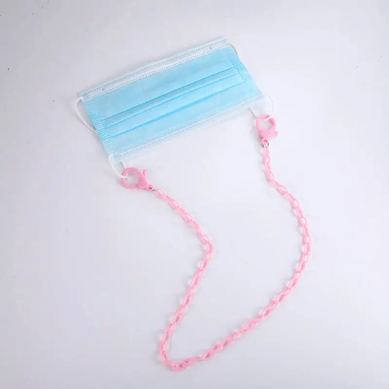 Blauer OP-Masken mit pinkem Chain an der Halskette für Masken rosa