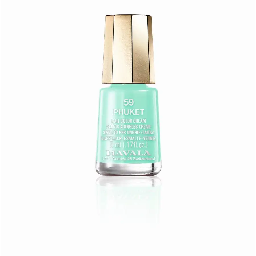 Mintgrüner Nagellack Mini Color Mavala Nagellack auf einem Nagelbett