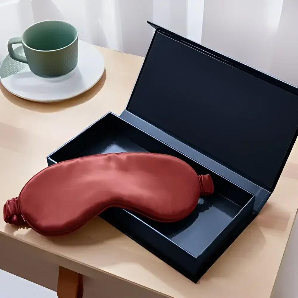 Rote Schlaf-Seidenmaske